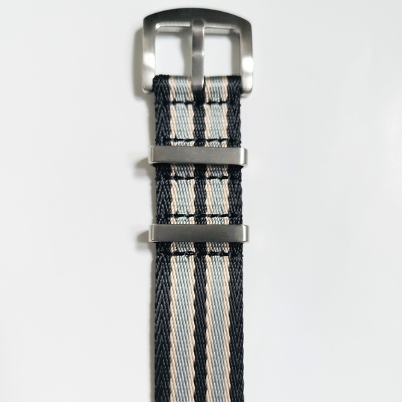 New "007 No Time to Die" Ballistic Nylon NATO Strap (The Velocity Collection) - Picture 3 of 7